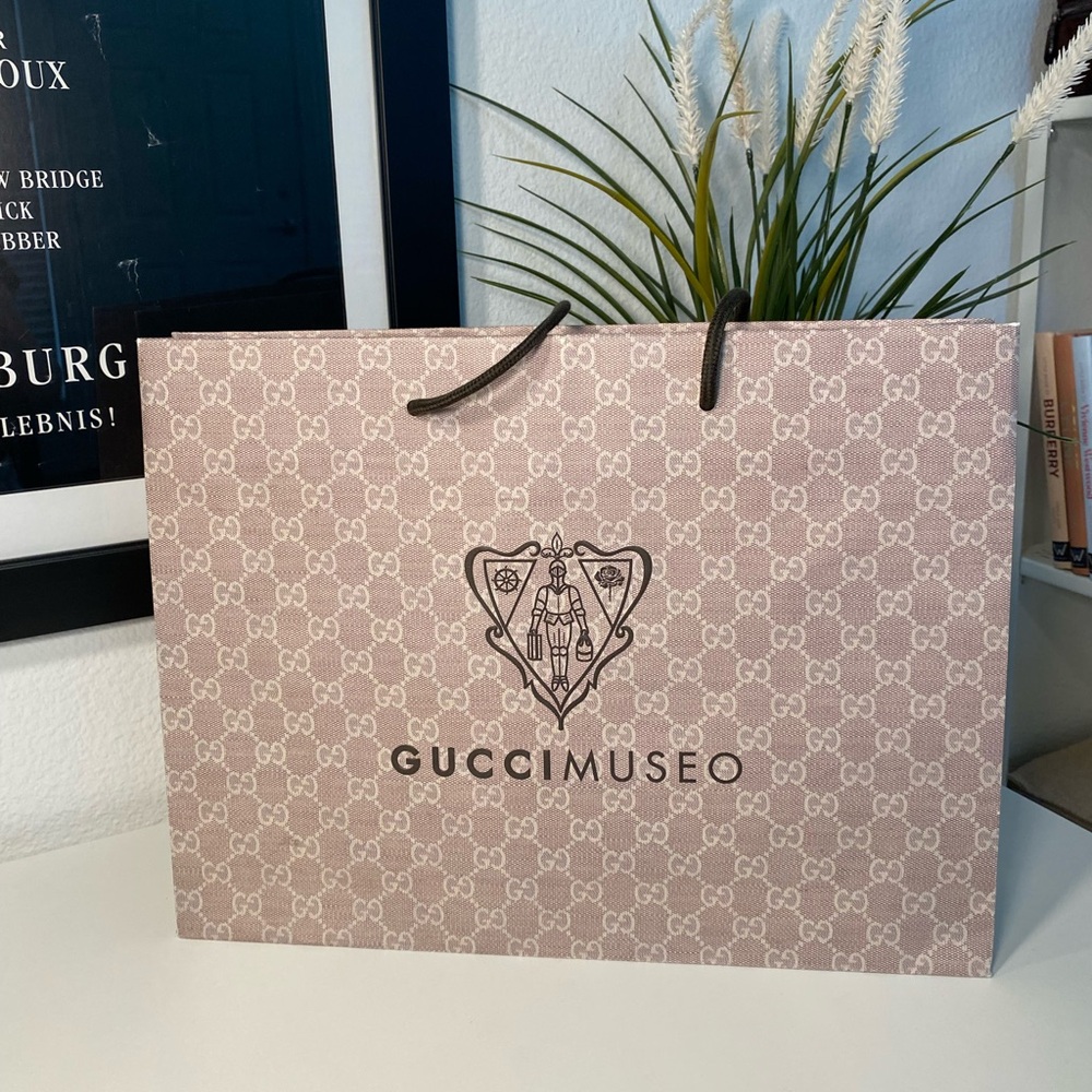 GUCCI GUCCIMUSEO Gift Bag